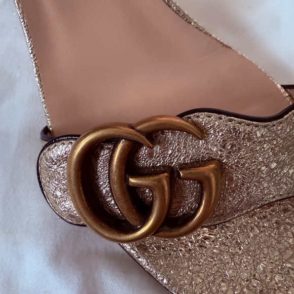 Gucci Marmont Gold Metallic Leather Sandals Size 38 (US 7.5-8) - Picture 3 of 8